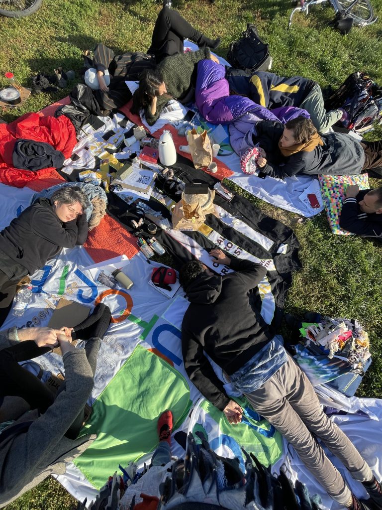 Common Nap mit Nichts Fot Cheong Kin Man