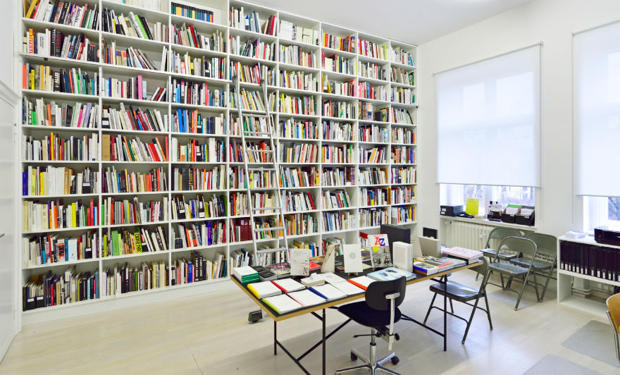 bookshop_Photo Toshiaki Miyamoto