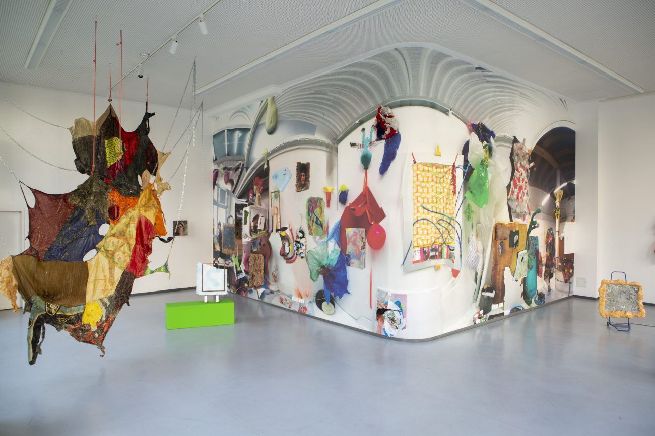 Cibelle Cavalli Bastos »POLYMORPH«, Galerie Wedding 2023, Foto: Juan Saez