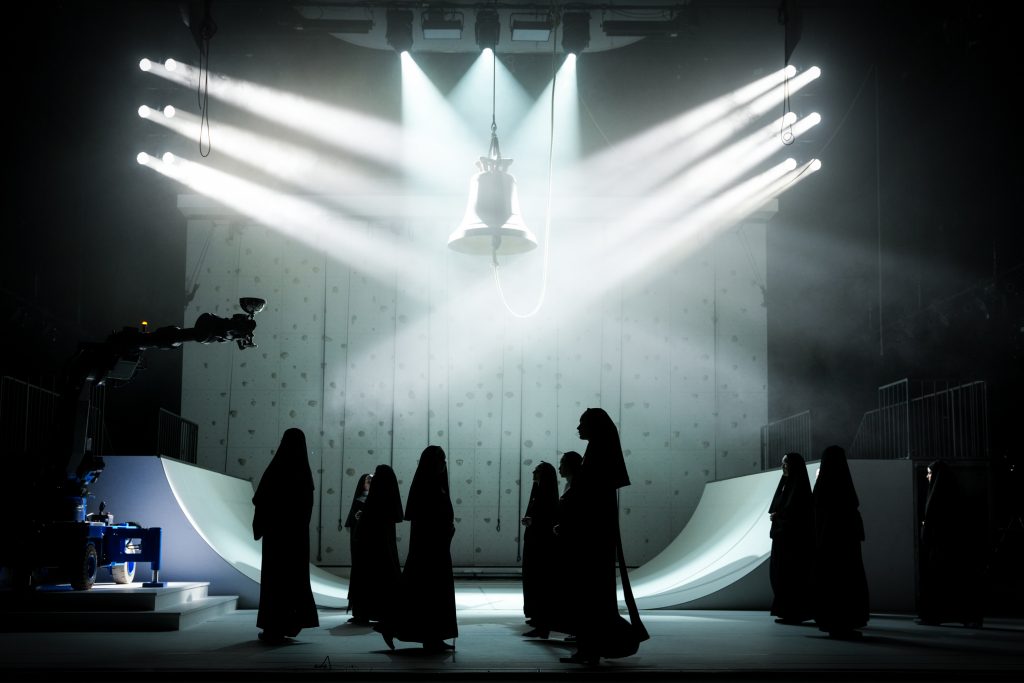 SANCTA_c_nicole_marianna_wytyczak_DSC08326-Edit