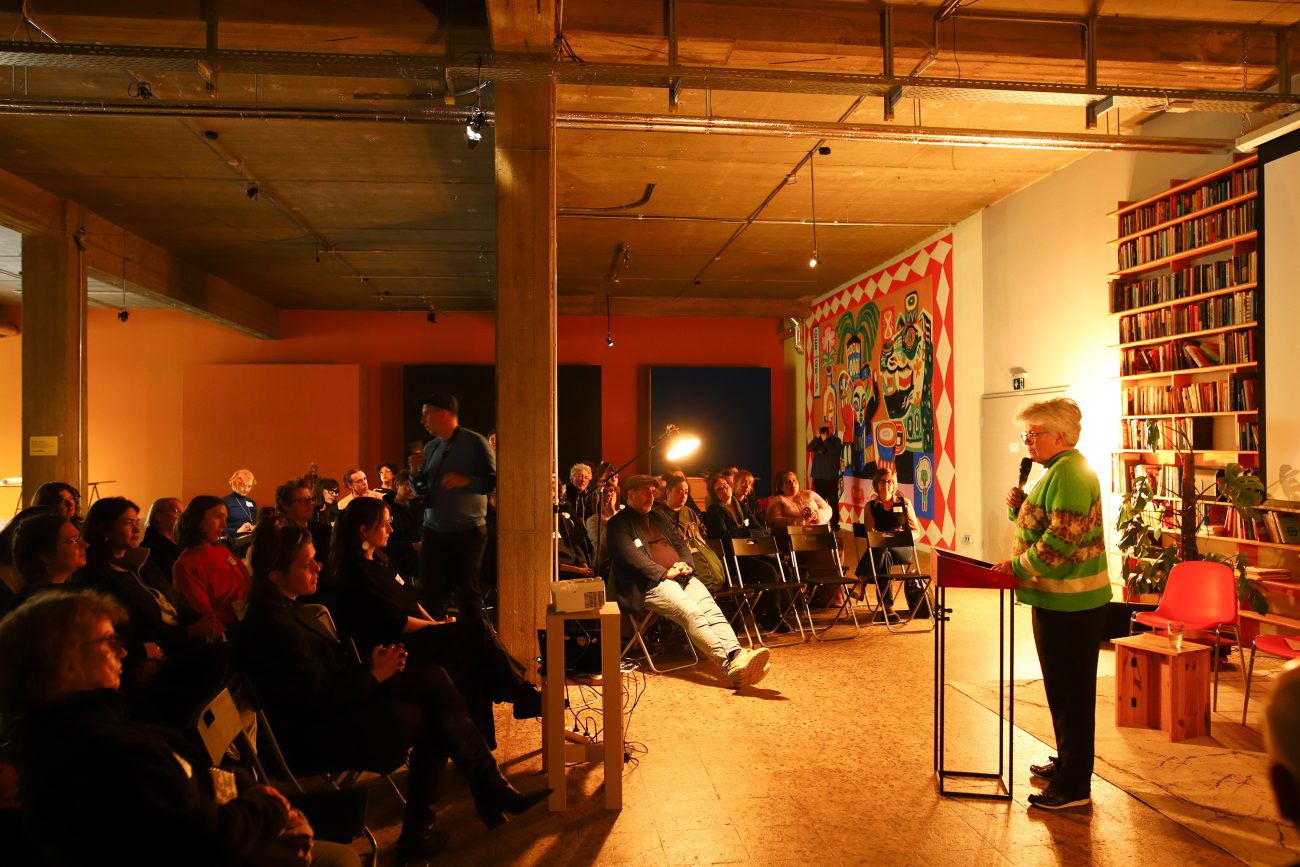 Bezirksbürgermeisterin Stefanie Remlinger bei der Netzwerkveranstaltung