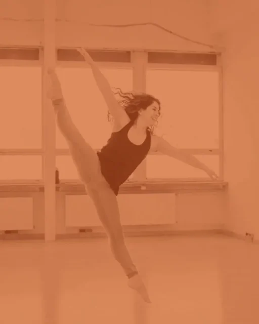 »Puzzleteile« Performance von Camila Paz Araya Fabio